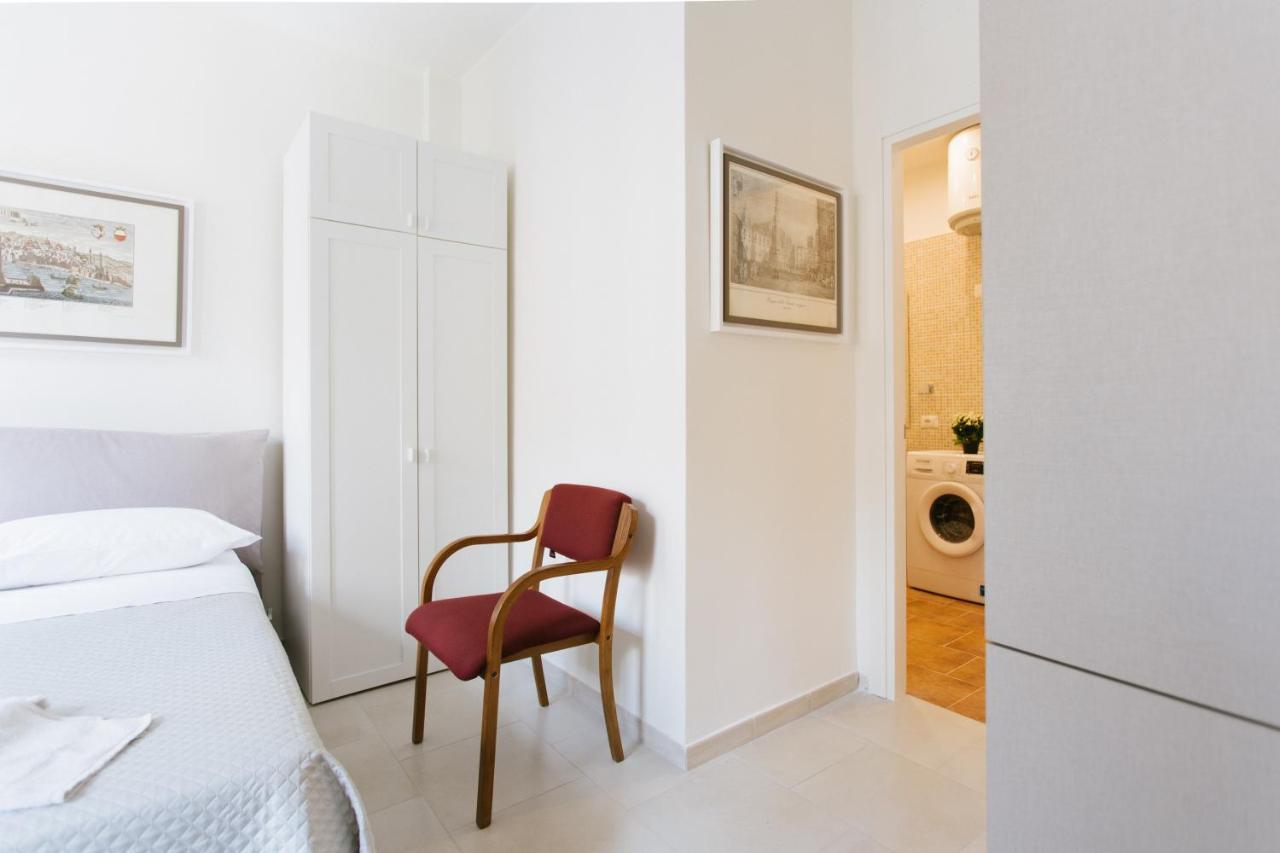Al Centro Di Napoli Apartment Exterior foto